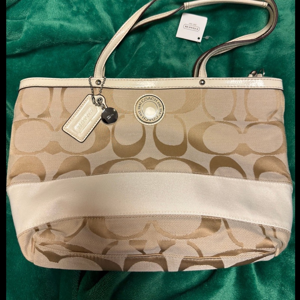 Coach purse